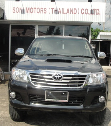 2012 Toyota Hilux Vigo Champ available now at Soni Motors Thailand