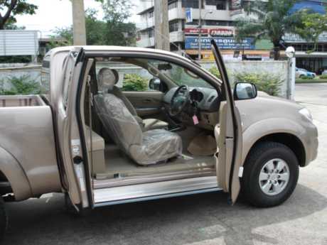 Toyota Hilux Vigo Smart Cab 2009 at Soni Motors Thailand